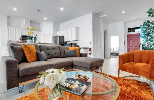 The Desert Gem Pool Spa Gated Home - Photo 13