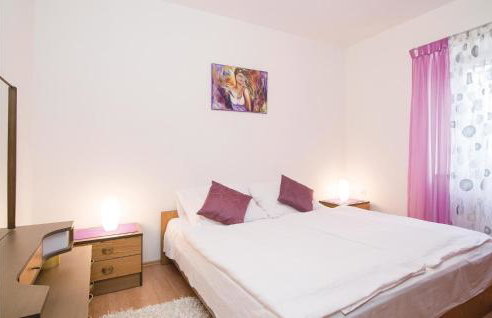 Lovely Home In Nedescina With Wifi - Foto 26