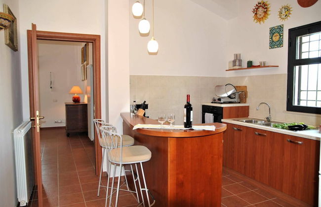 Red Roses Flat in a Semi-detached Villa - Foto 18