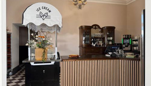 Schloss Zingst - Photo 4