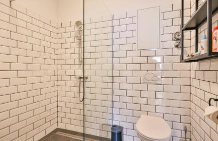 Spacious Flat 2nd Floor near station - Foto 29