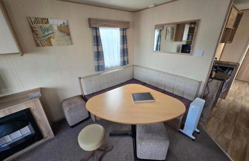 JY Holiday Caravans Wales, Oakfields Towyn Coastal Caravan Sleeps 6 - Foto 9