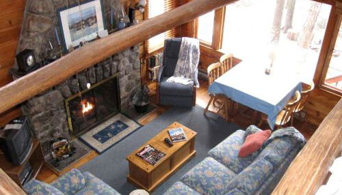 Idyllic Waterfront Log Cabin in Wayne County Overlooking Lake Wallenpaupack, Pennsylvania - Foto 4