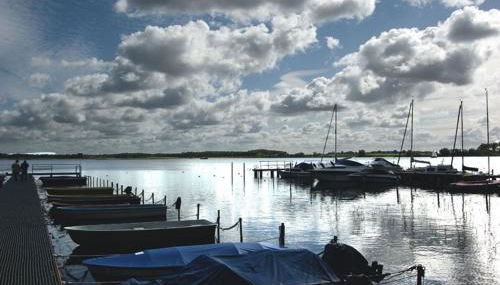 SEA YOU- Ruhige Wohnung mit Terrasse nur 5 Minuten zur Müritz - Foto 3