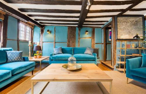 3 MASONS COURT The Oldest House in Stratford Upon Avon, Warwickshire. - Foto 4