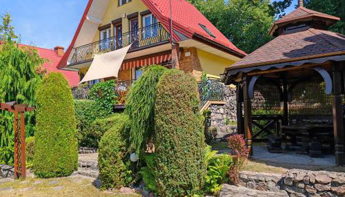 Duży Domek Nad Jeziorem - Kretowiny 64 - Foto 1, Garden, Garden view