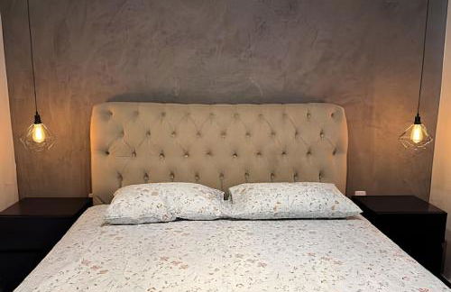 Espaçosa casa próxima ao Centro - Foto 6