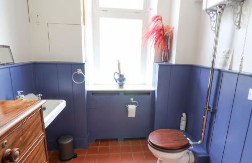 Red House - Photo 42