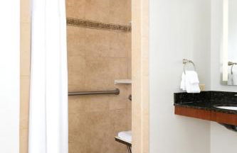 Wyndham La Cascada 2BR Apartment with Resort Access - Foto 27