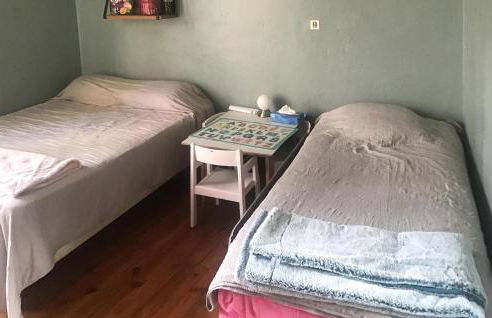 Nice Home In Entraigues-Sur-La-Sorg - Foto 16