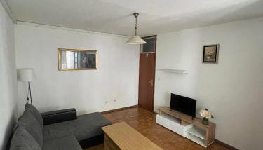 Mandic Apartment - Self check-in - Free Parking - Free WiFi - Fully Air-Conditioned - Foto 1