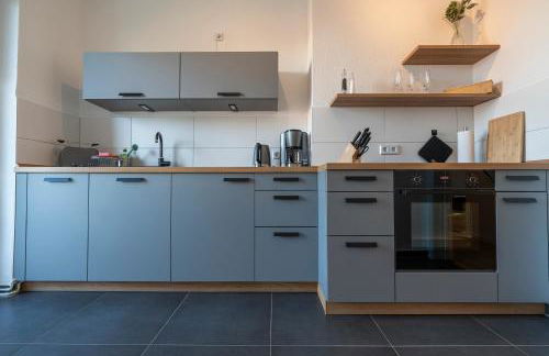 RR - Central Apartments 80qm - Balcony - Washer - Foto 27