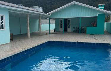 Casa Alegria com Piscina - Foto 4