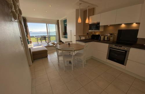 Port-Louis: Appartement T2 avec Terrasse, Parking et Wifi - FR-1-349-159 - Foto 12