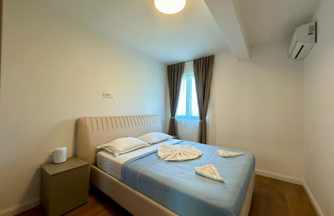 Apartments Azimut Rezevici - Photo 13