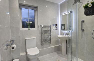 Fully accessible bungalow by the Beach - Photo 24