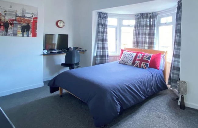 3 Bed House - Sleeps 5 - Wifi, Parking - Foto 10