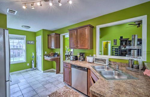 Spacious Acworth Home with Deck about 1 Mi to Lake - Foto 9