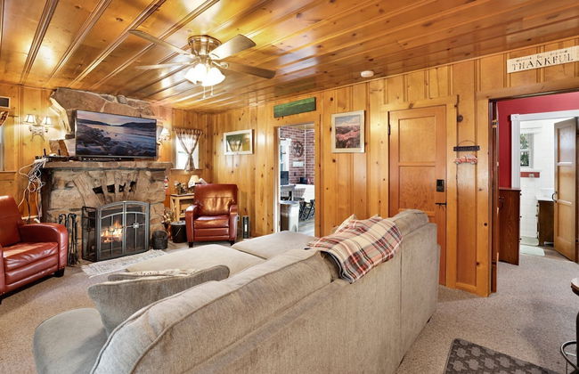 OLD School LOG Cabin #2340 - Foto 1