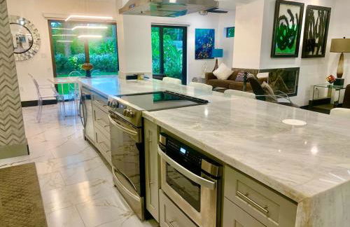 MIAMi MID-CENTURY GEM - Foto 13