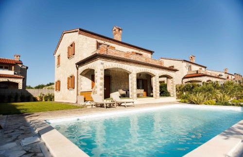 Villa del Lago with heated pool - Foto 1