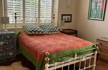 Charming Old Schoolroom - Photo 17