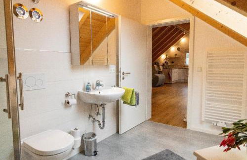 Ferienwohnung Schäffer mit Klimaanlage und Freisitz im Garten - Foto 10