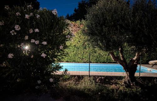 LE CHESTER - Maison de charme en Provence avec piscine près de L'Isle-sur-la-Sorgue - Foto 33