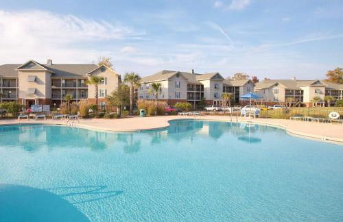 Wyndham Lake Marion 2BR Apartment with Resort Access - Foto 1