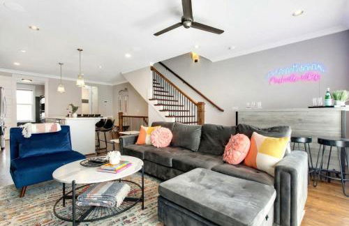 Lux Nashville Retreat 12 Beds Games Bar - Foto 24