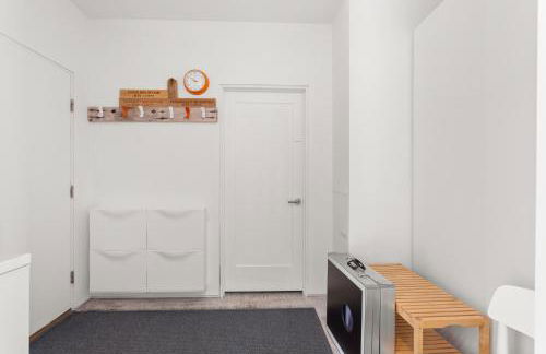 Private Oasis easy access to Park and Town - Foto 25