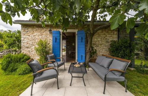 Village Miljavci - Photo 4