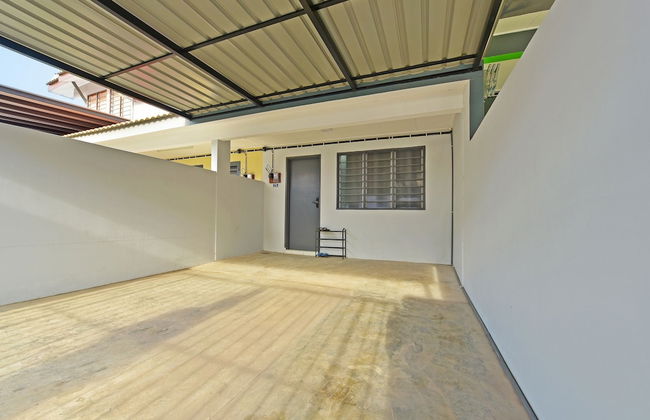 OYO 90493 JL Homestay - Foto 2