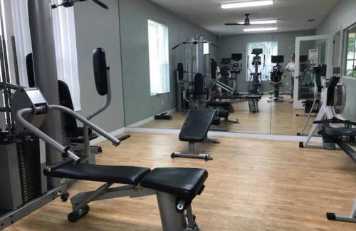 Queenie's Palace - Photo 5