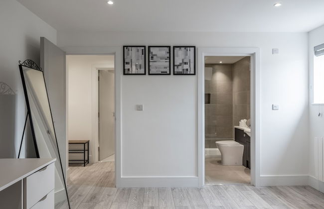 Remarkable 2-bed Apartment in Camberley - Foto 2