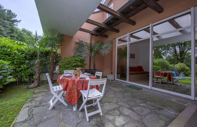 Rododendro Rosso in Ispra - Foto 8