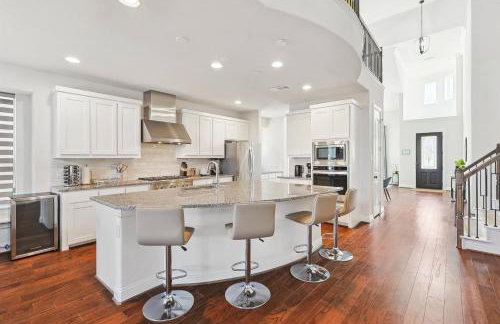 Brand New Luxury 6BD 5BA Grand Vacation Home - Foto 2