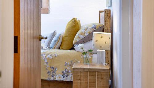 Rose Cottage - Photo 1