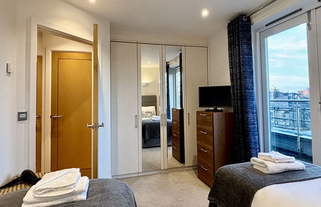 Your Space Apartments - The Hamilton's - Photo 9