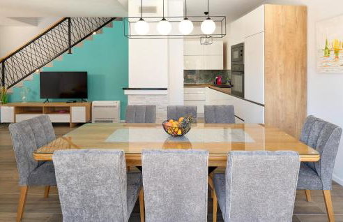 Stunning Home In Sestanovac - Photo 7