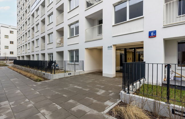 8th Floor Apartment in Warsaw by Renters - Foto 39