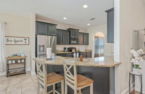 Cozy Retreat with Patio, Big Kitchen and Fishing Nearby - Foto 9