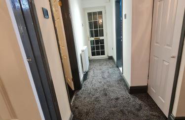 Bristol 2-Bed Bungalow Sleeps 4 Parking - Foto 8