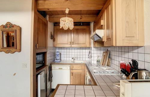 Duplex cosy à deux pas des pistes avec parking à Combloux - FR-1-560-80 - Foto 8