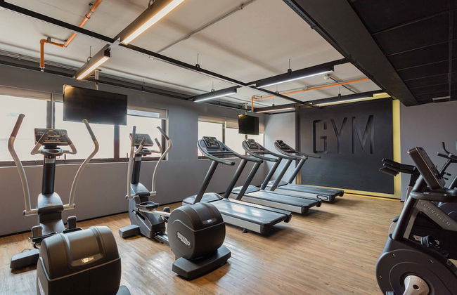 Charlie Alphaville - Foto 37