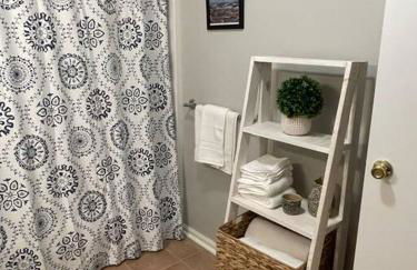 SKIING, HIKING, VILLAGE OF EVILLE MTN ESCAPE - Foto 12