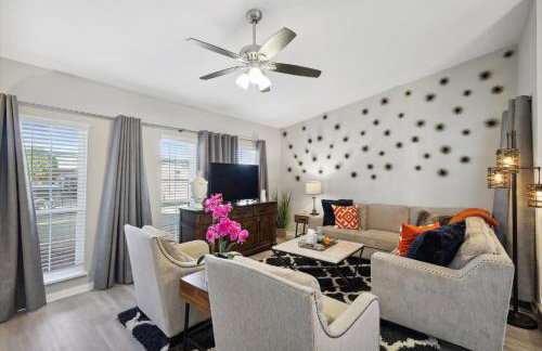 Garlands Hidden Gem 4 Bedrooms Hot Tub Patio - Foto 7