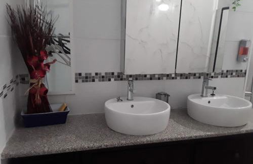 LOFT CENTRE VILLE GANGES - Foto 16