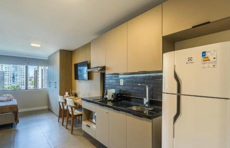 Carlos Gomes Square - Shopping Bordaza - Apartamento alto padrão com rooftop, piscina e academia - Foto 21