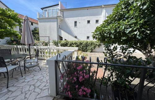 Assato Apartments - Photo 6